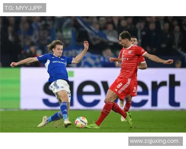 穆勒梅开二度，拜仁4-2沙尔克，慕尼黑巨人告捷震动德甲！
